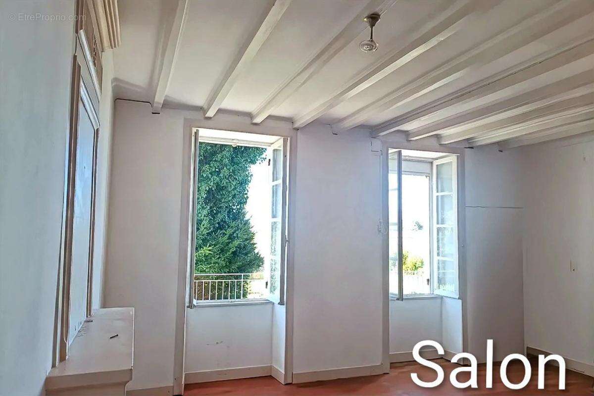 Maison à SAINT-FORT-SUR-GIRONDE