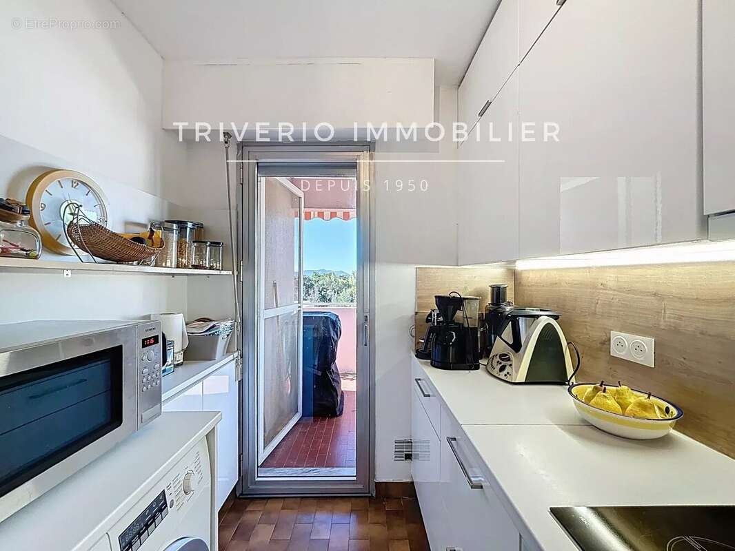 Appartement à LE CANNET