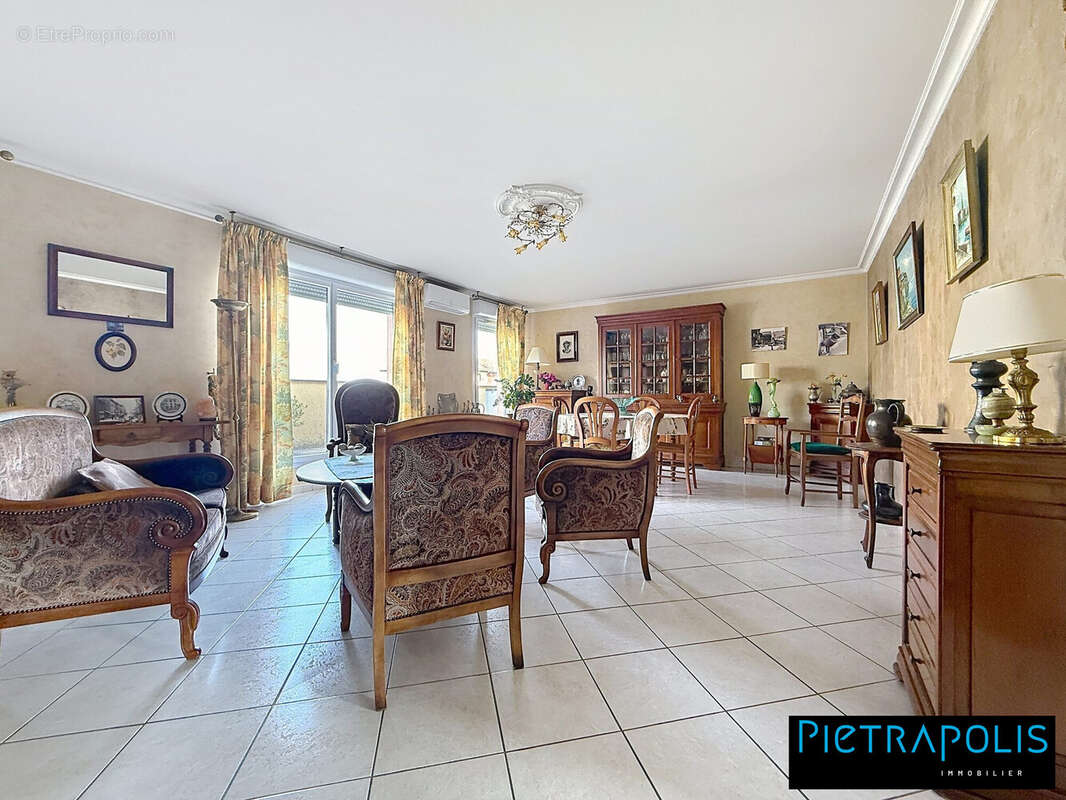 Appartement à VILLEFRANCHE-SUR-SAONE