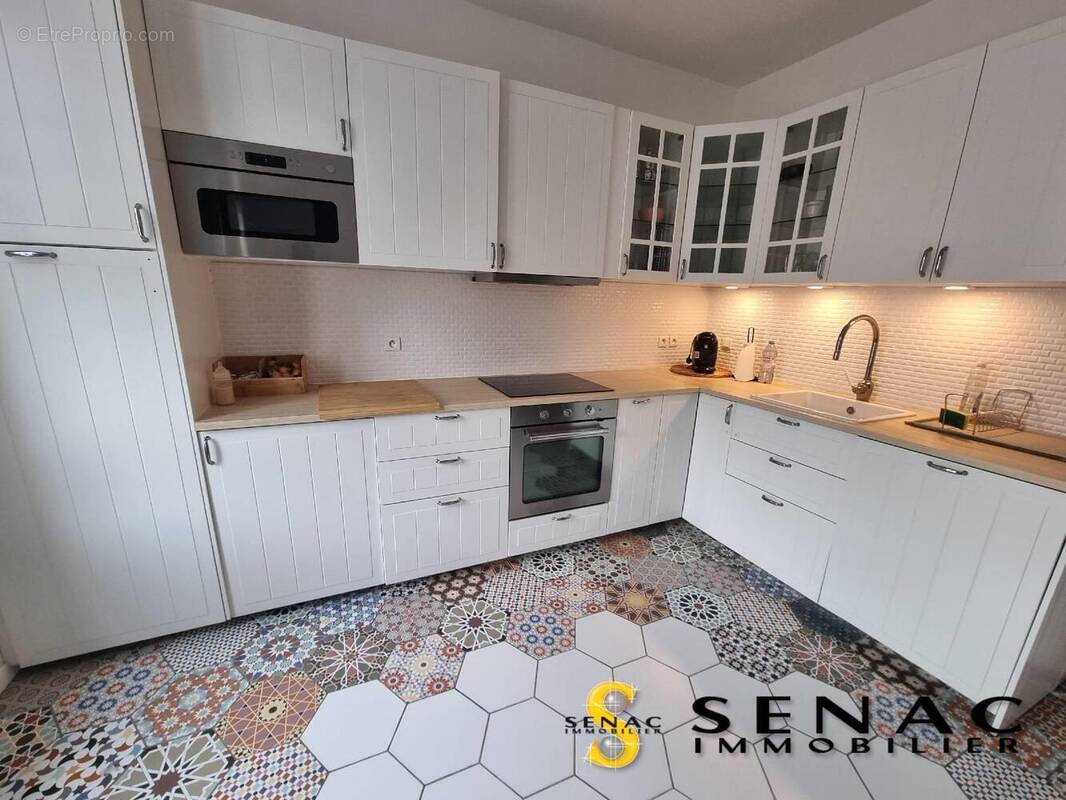 Appartement à BEAUCHAMP