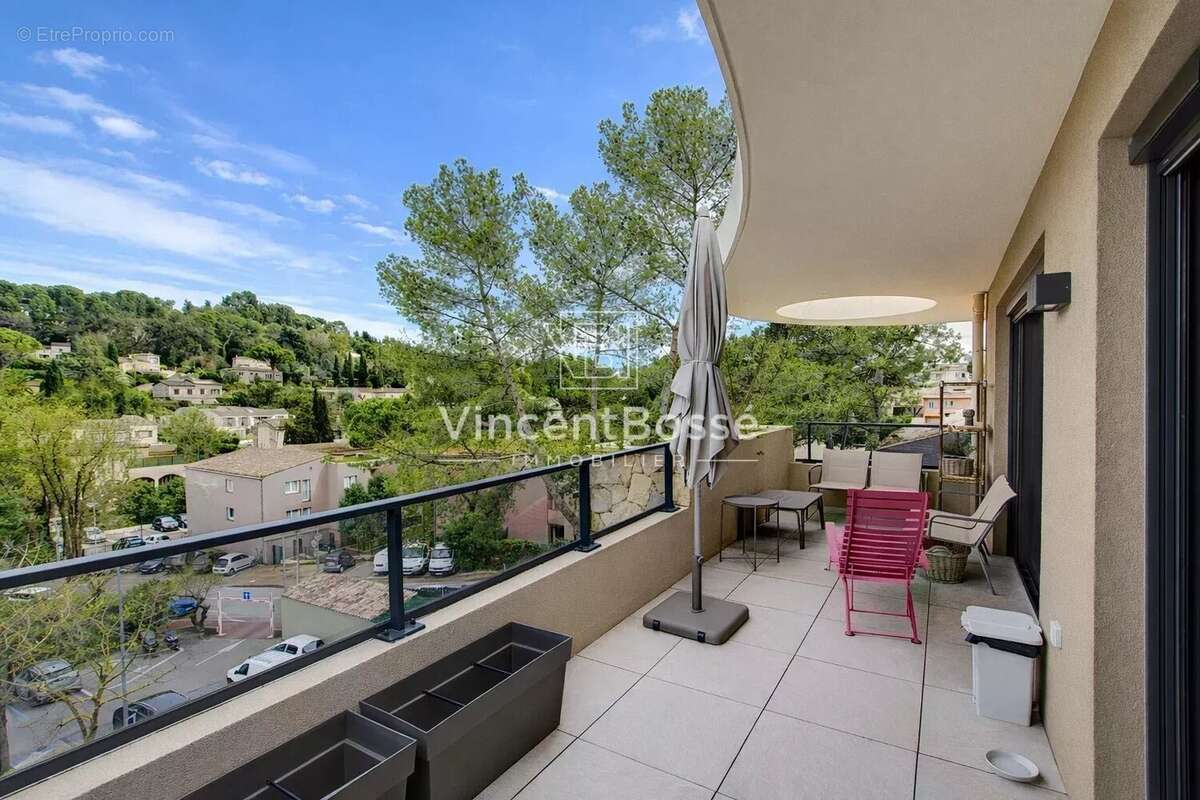 Appartement à MOUGINS