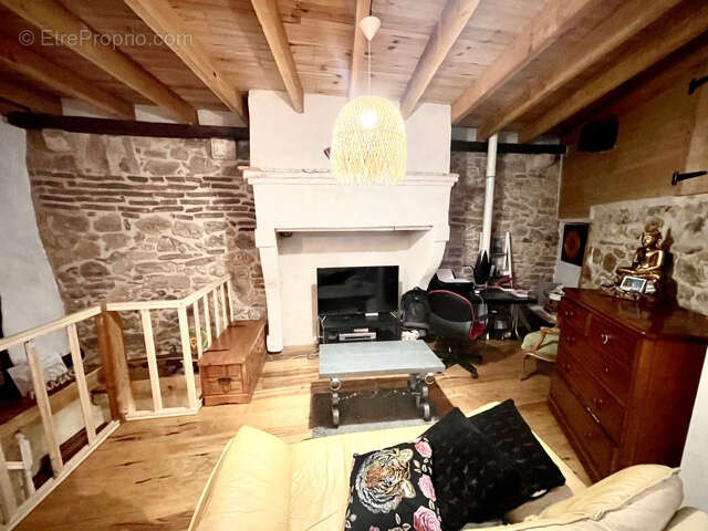 Appartement à SAINT-MACAIRE