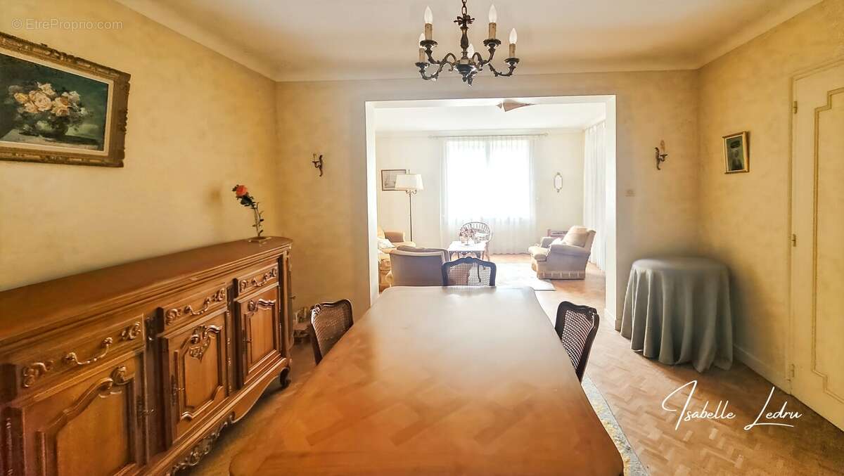 Maison à SAINT-VINCENT-DES-LANDES