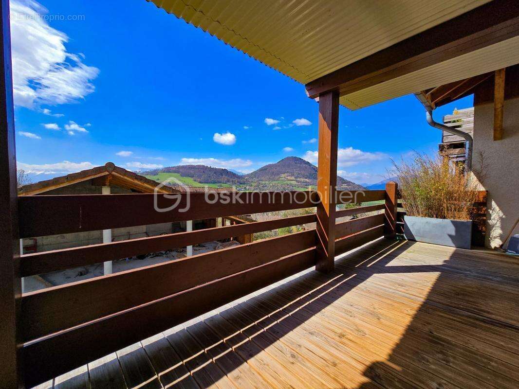 Appartement à SAINT-MARTIN-D'URIAGE