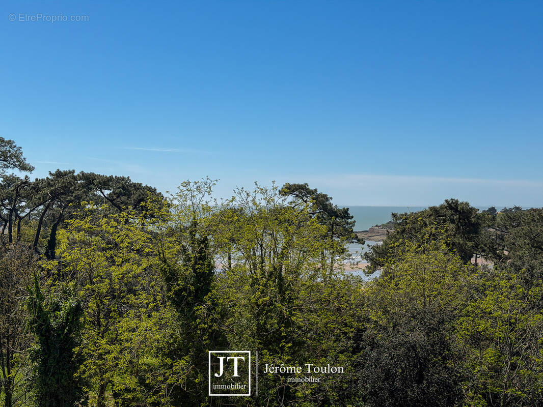 Appartement à VAUX-SUR-MER