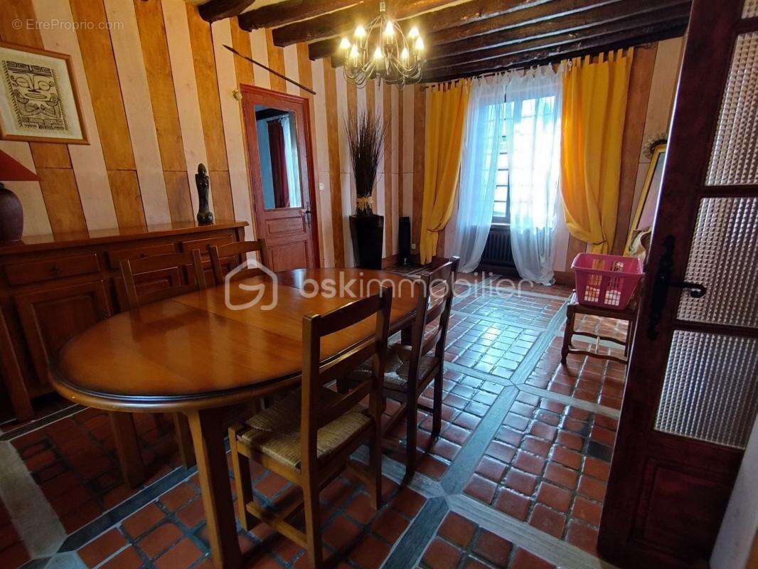 Maison à CLAYE-SOUILLY