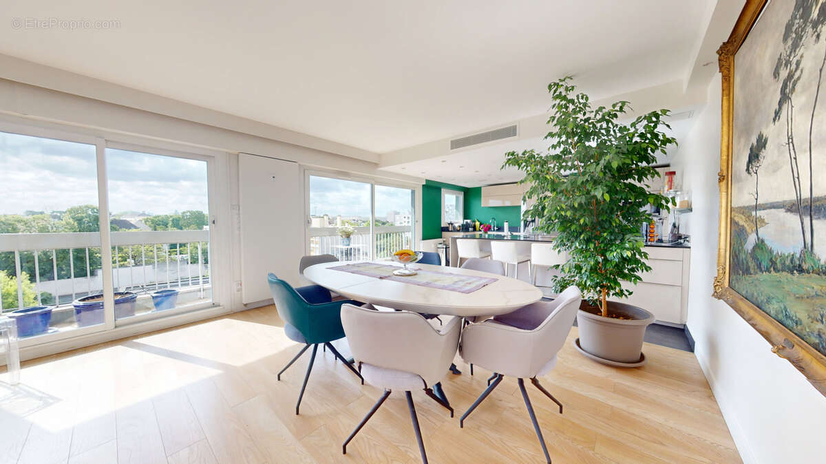 Appartement à SARTROUVILLE