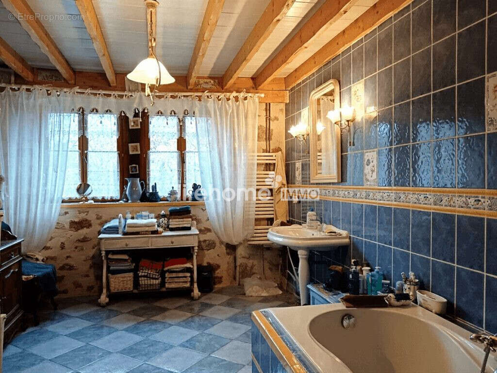 Maison à LA SOUTERRAINE