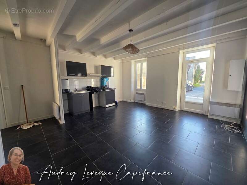 Maison à SAINT-GEORGES-DU-BOIS