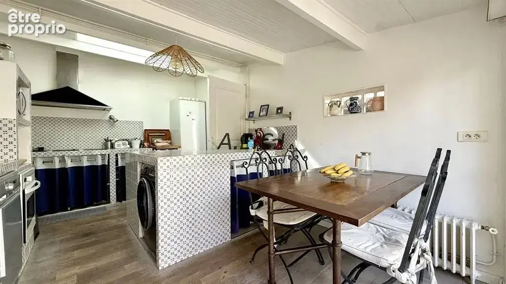 Maison familiale au cœur du quartier de Bécon-les-Bruyères - photo 2