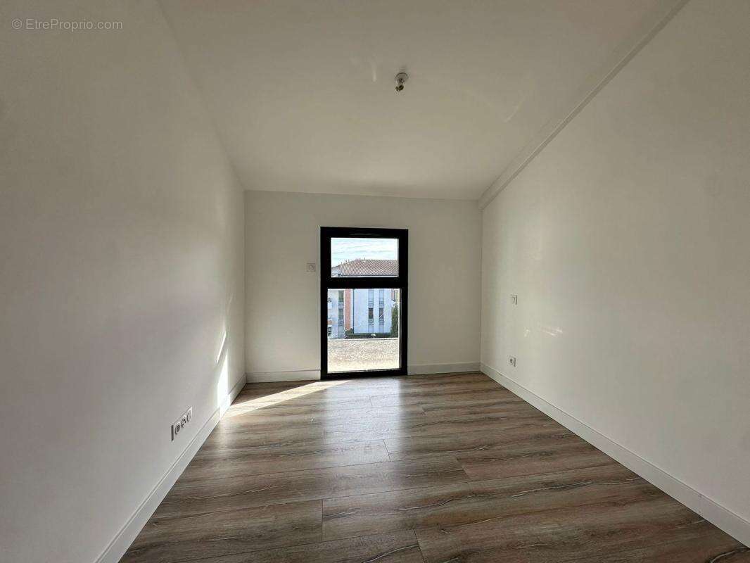 Appartement à QUINT-FONSEGRIVES