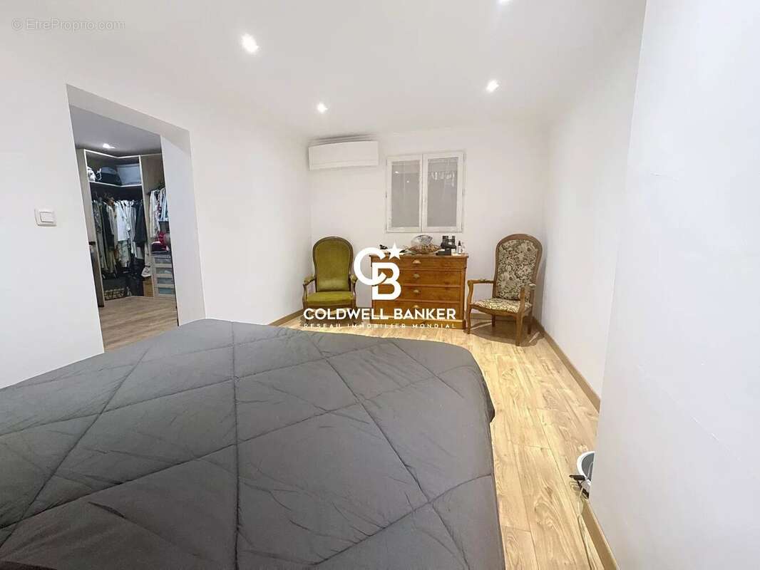 Maison à LES ADRETS-DE-L&#039;ESTEREL