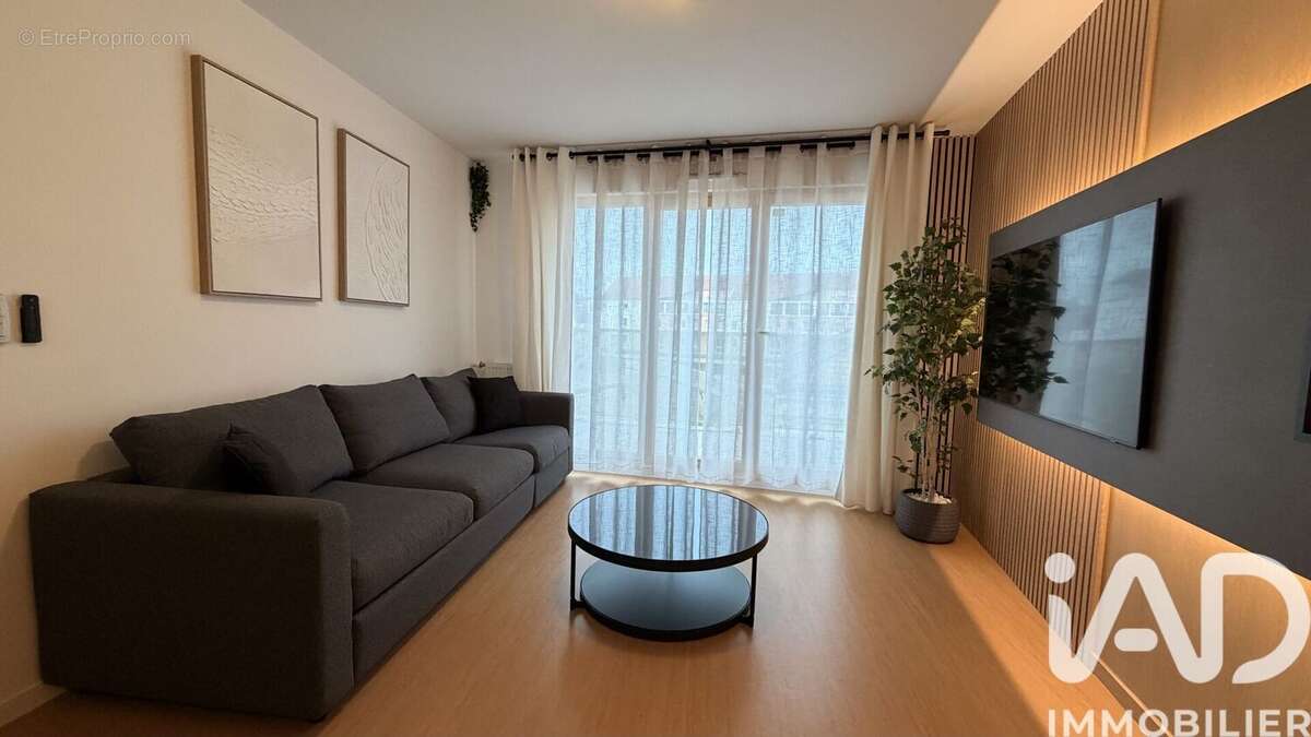 Photo 2 - Appartement à PIERREFITTE-SUR-SEINE