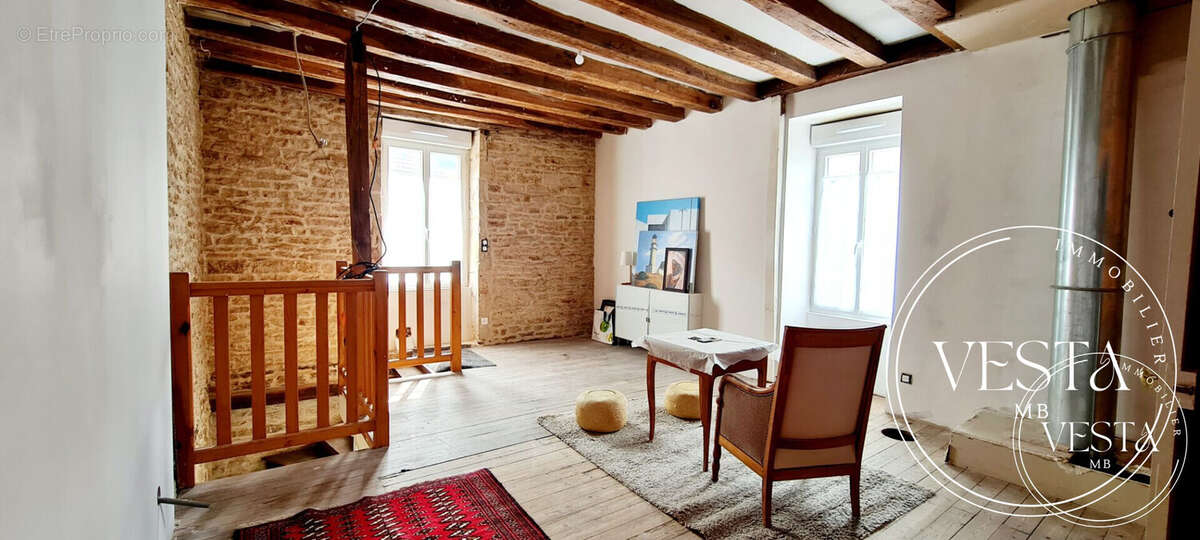 Maison à BLAISY-BAS