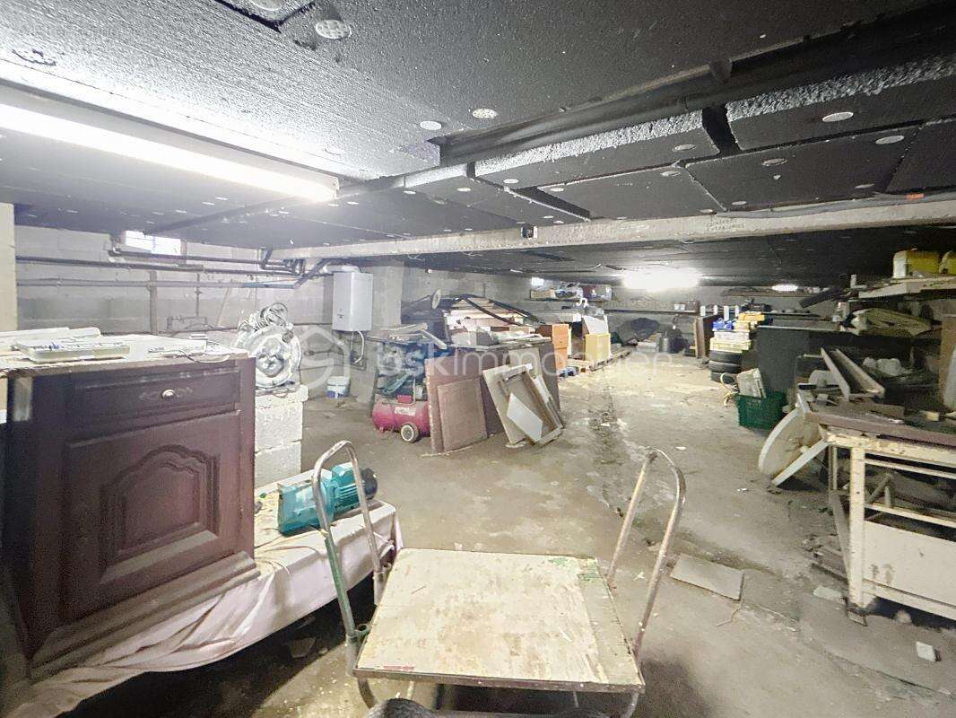 Maison à PEZILLA-LA-RIVIERE