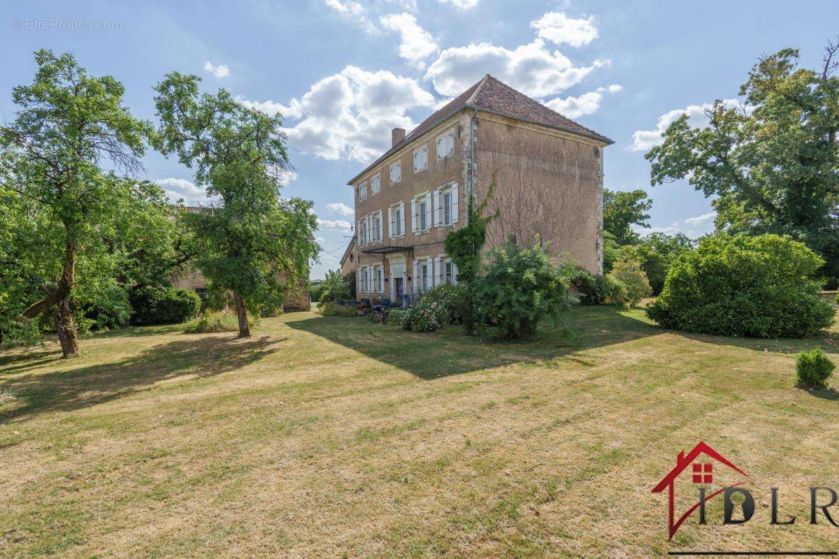 Maison à VAL-DE-MEUSE