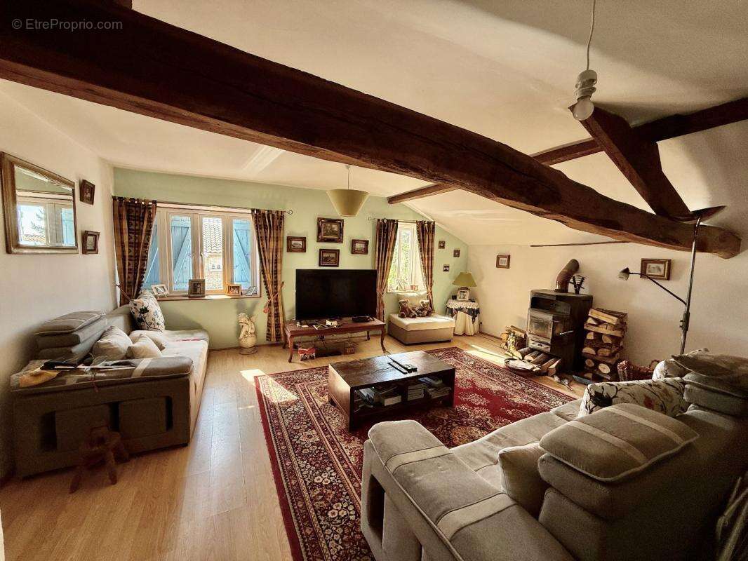 Maison à TILLOU
