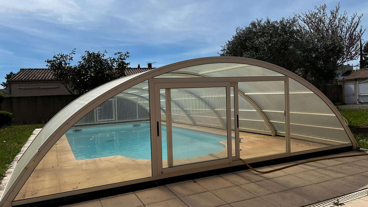 Maison à MONTELIMAR