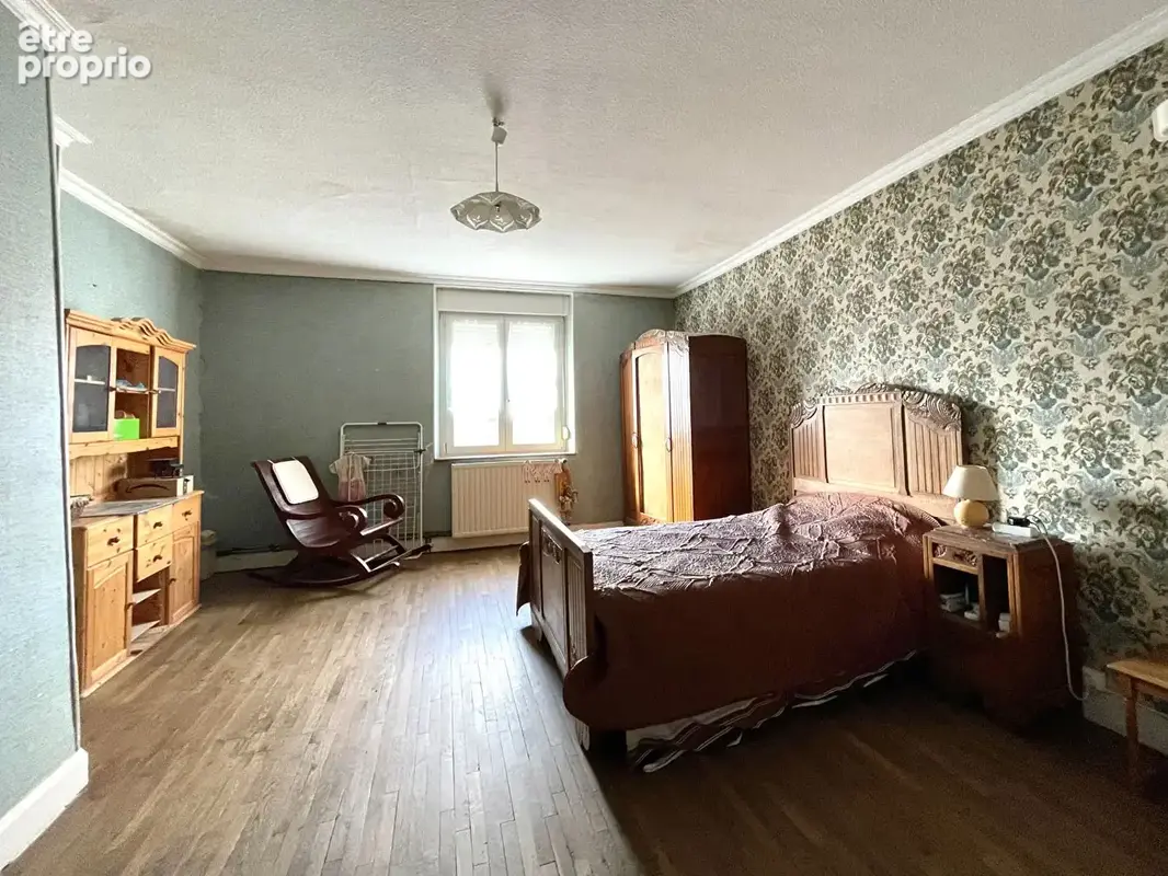 Belle maison familiale avec dépendances sur plus de 31 ares de terrain - photo 8