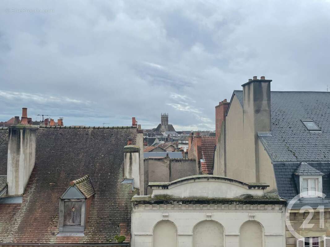 Appartement à MOULINS