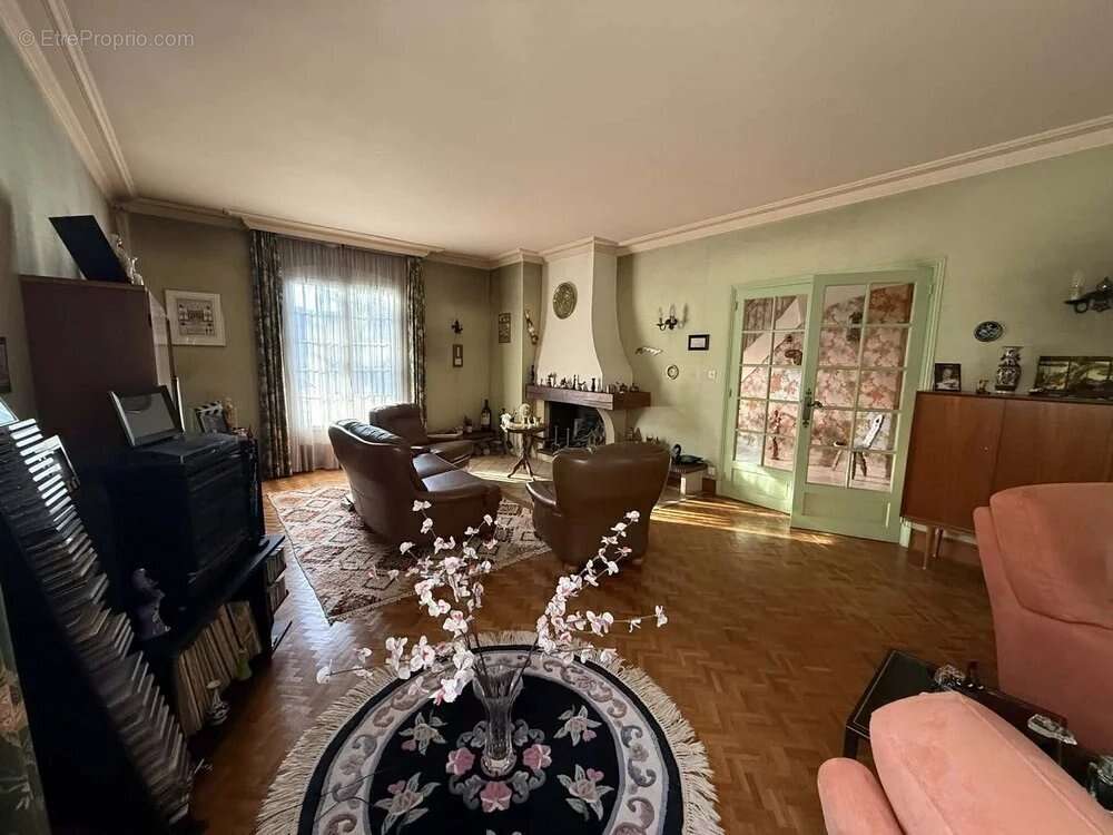 Maison à JOUE-LES-TOURS