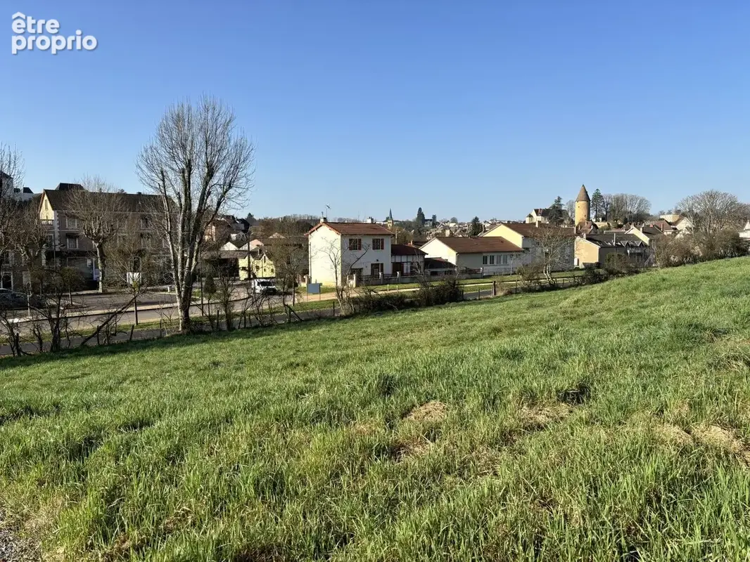 Terrain à bâtir de 873 m² à CHAROLLES (71) - photo 4