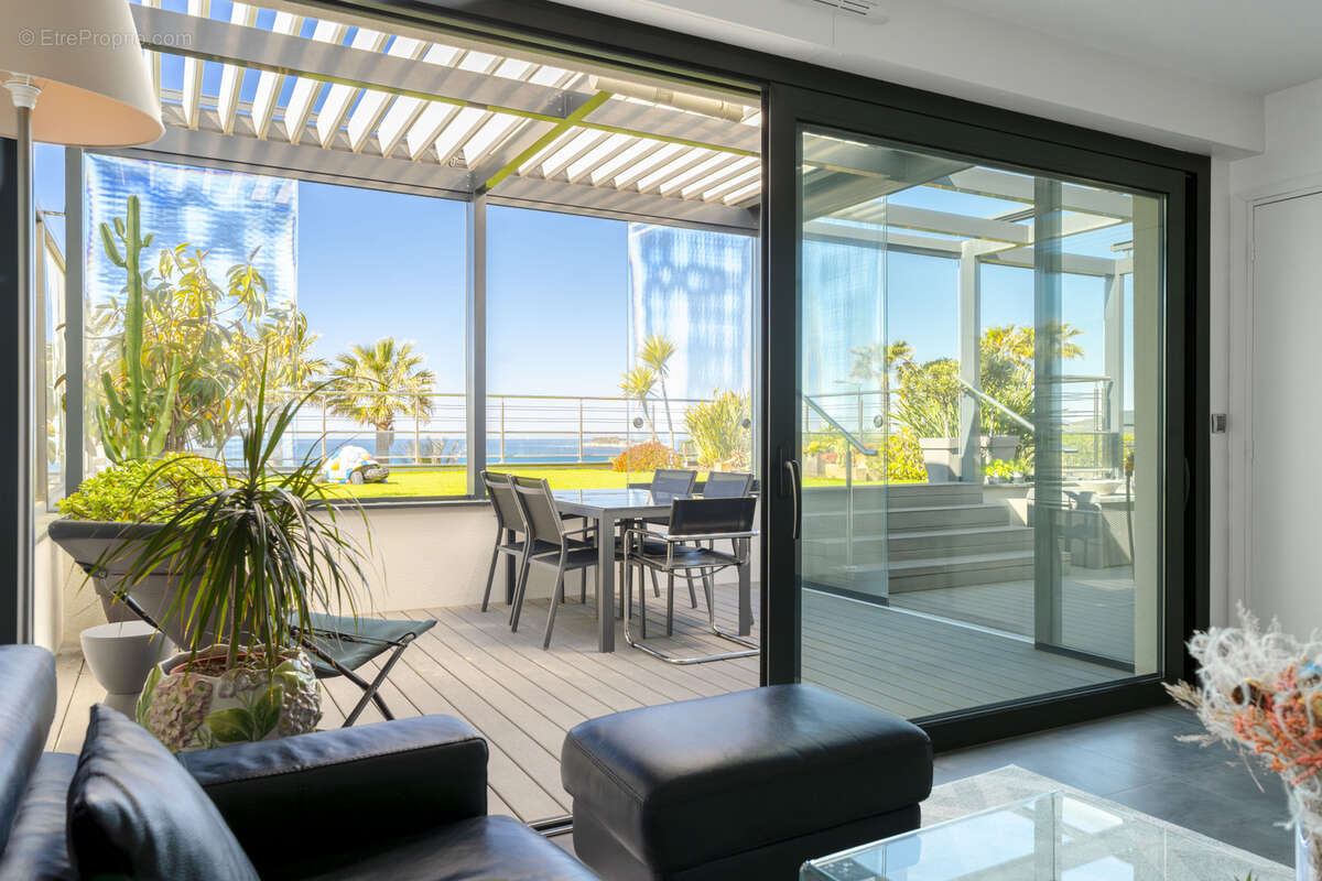 Appartement à SANARY-SUR-MER