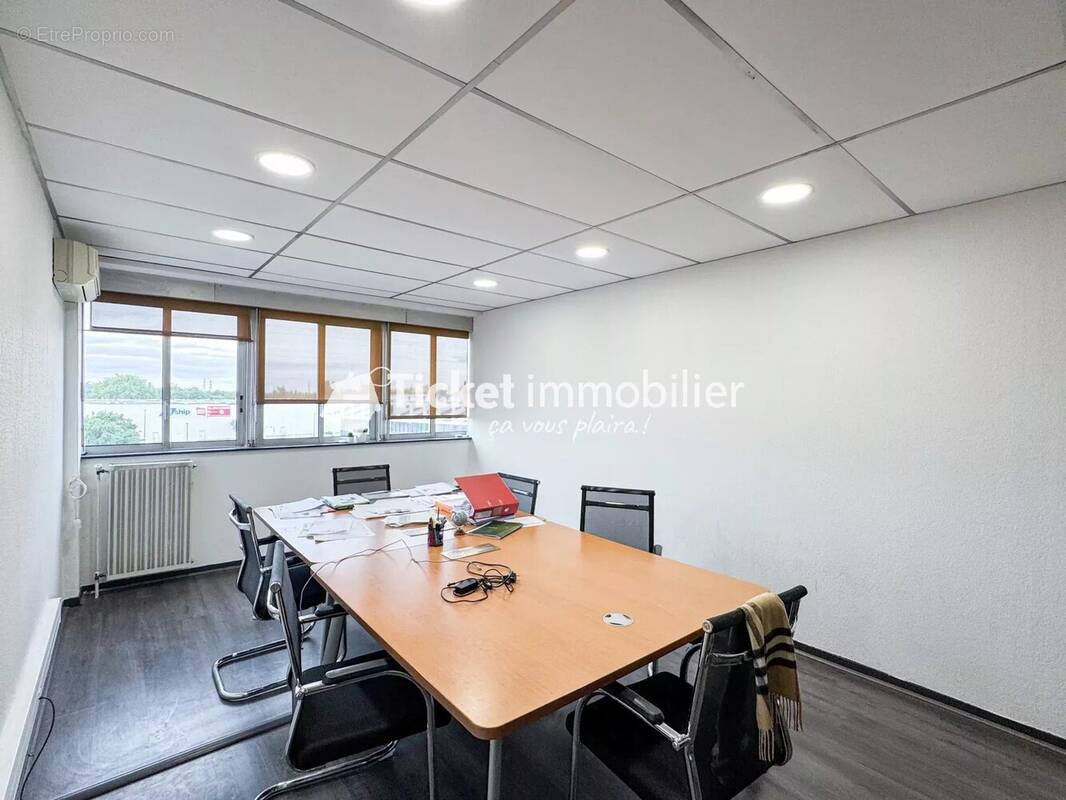 Commerce à TOULOUSE