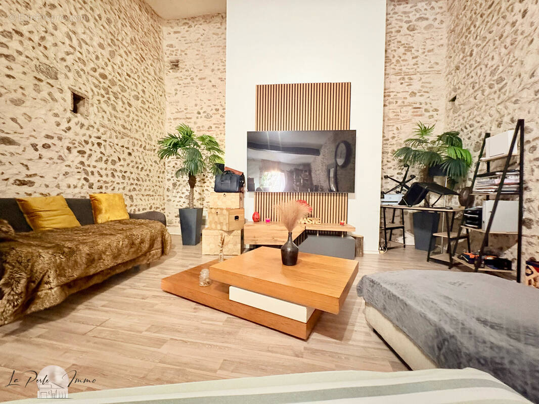 Maison à PIA