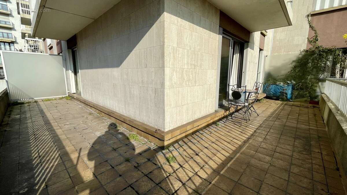 Appartement F4 Villemomble CENTRE-VILLE - photo 9