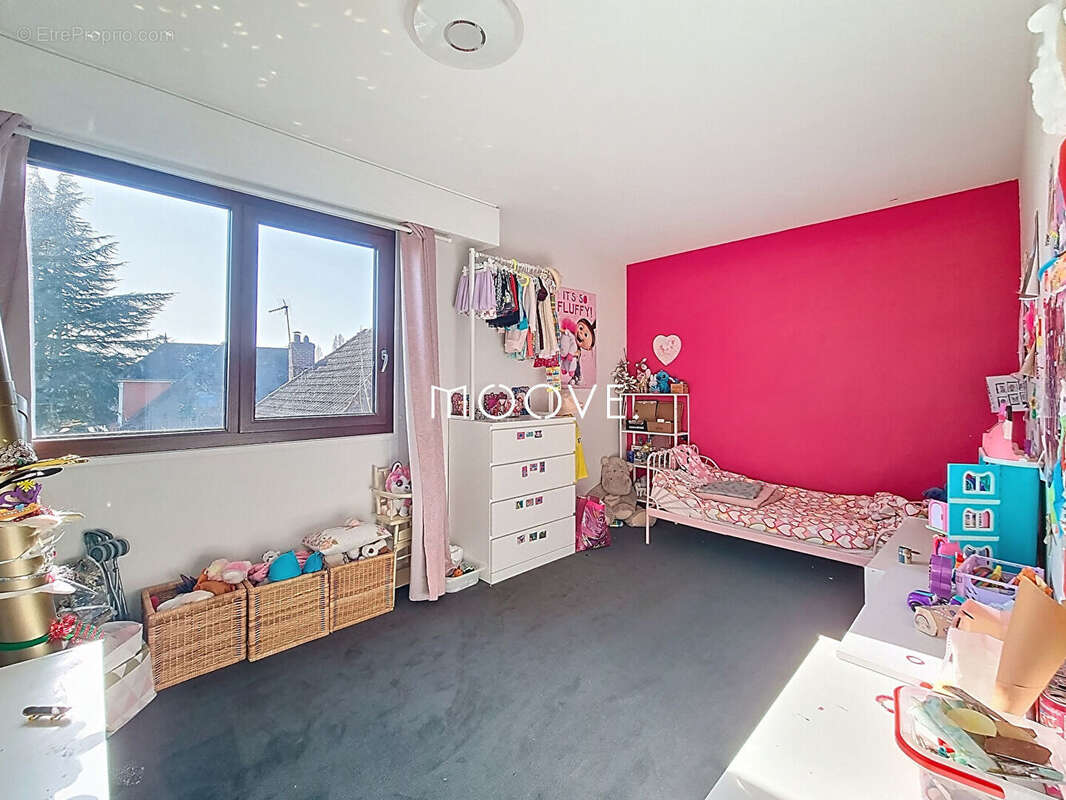 Appartement  Sotteville Les Rouen 5 pièce(s) 157.03 m2 - photo 3