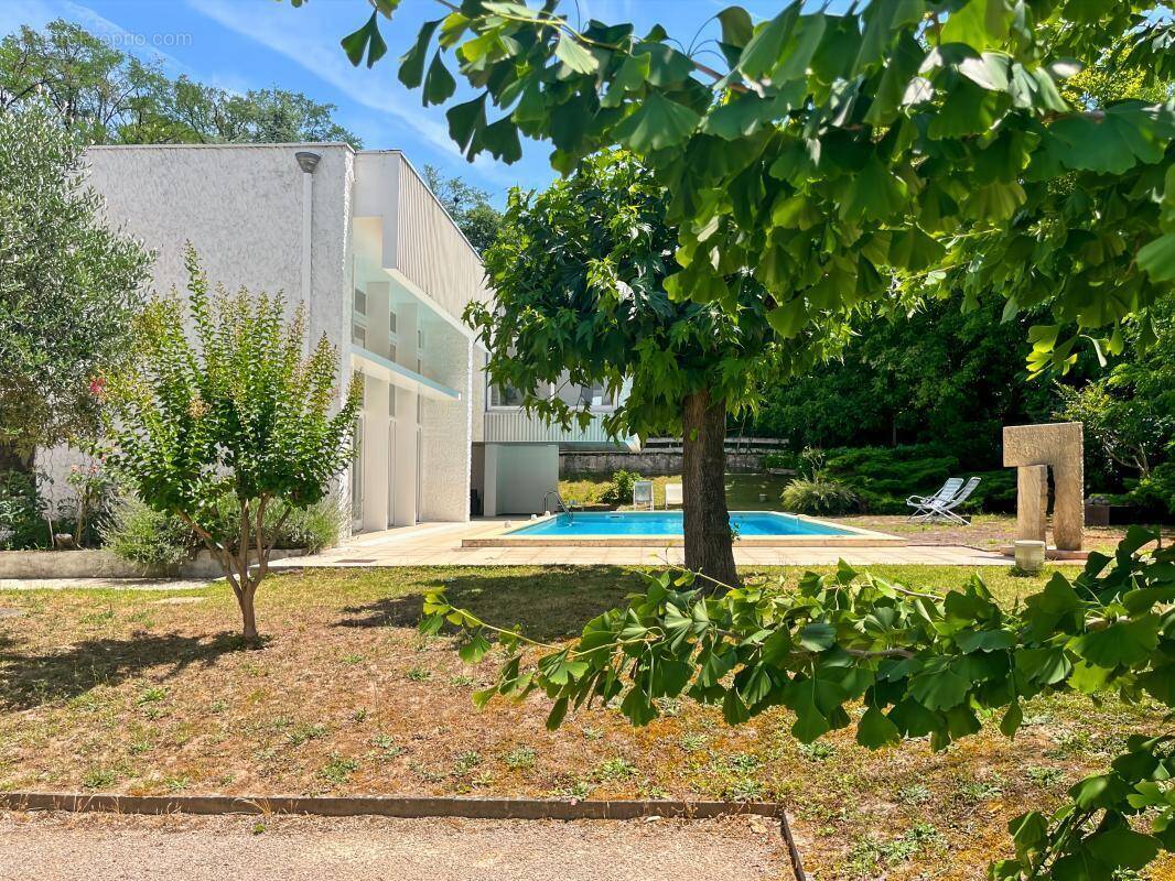 Maison à LORIOL-SUR-DROME
