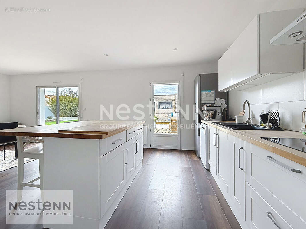 Maison à SAINT-URBAIN