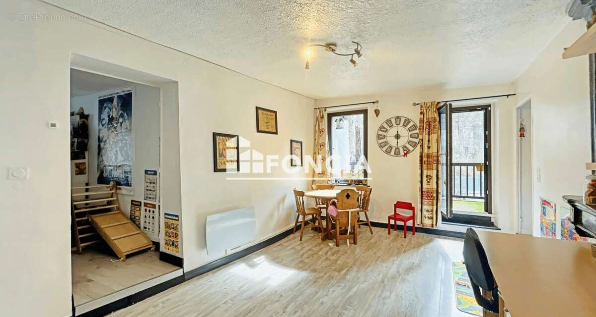 Appartement à MOUTIERS