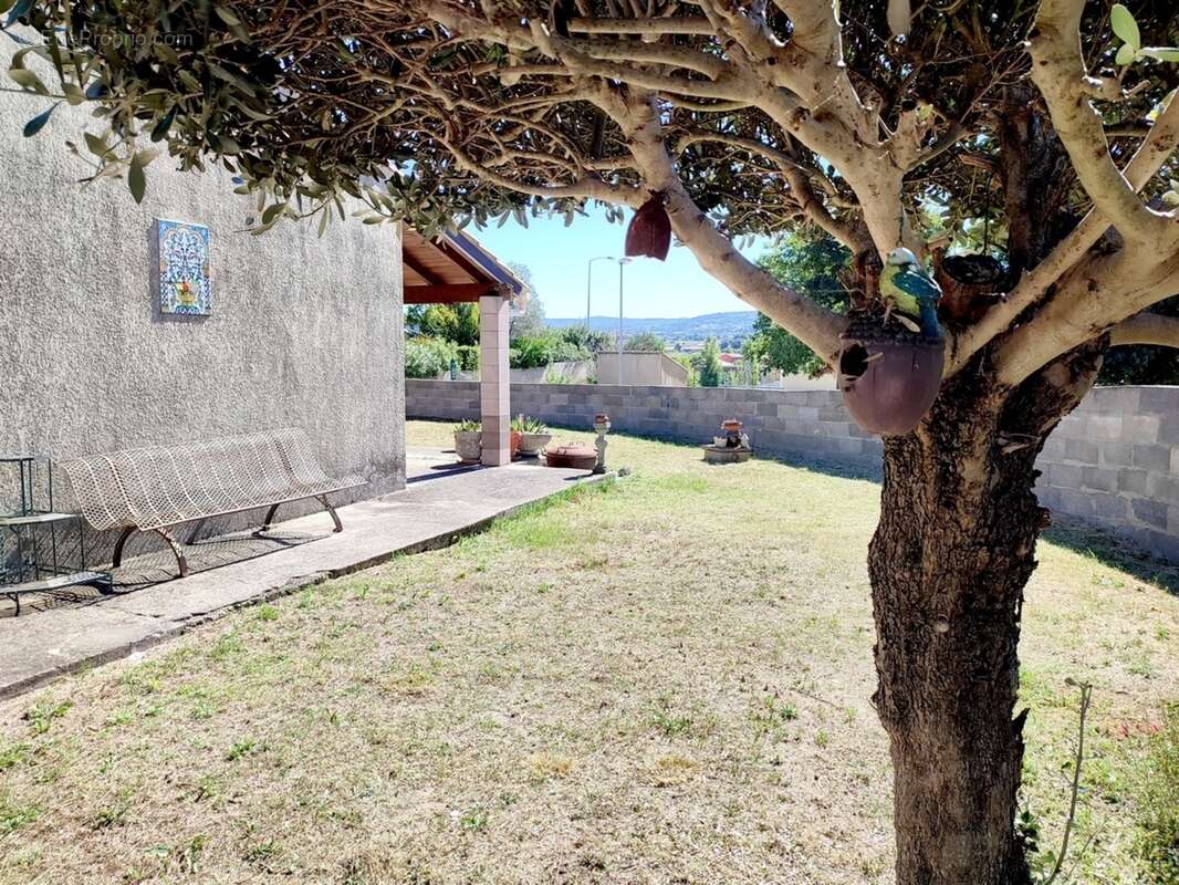 Maison plain-pied 103m2 103m2 sur beau terrain clos de 675m2 - photo 13