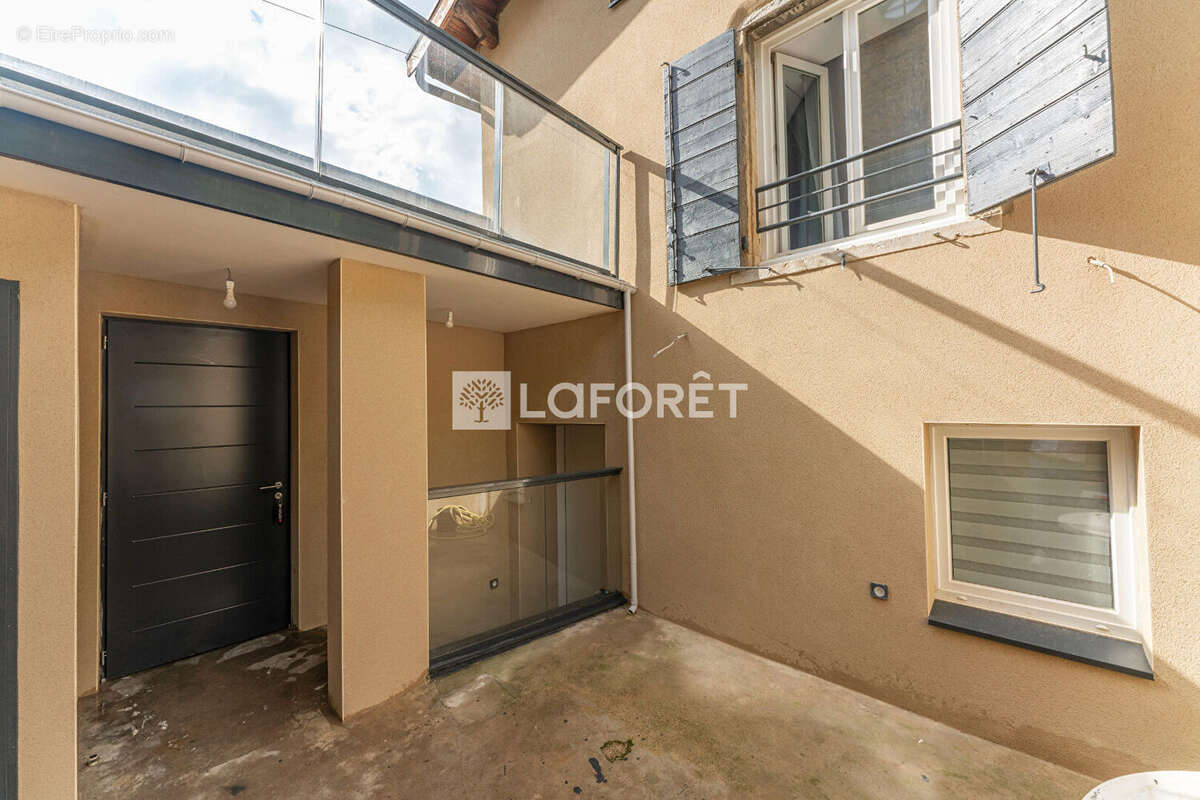 Maison Vallée D Azergues 4 pièce(s) 90 m2 - photo 2