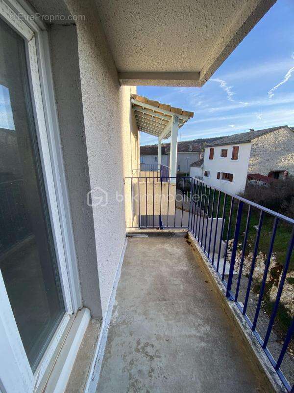 SAINT-CHRISTOL ((84) - Créez votre grand T3 sur mesure ! Plateau sous forme d'appartement de 68 m² env avec mezzanine situé au 2 - photo 9
