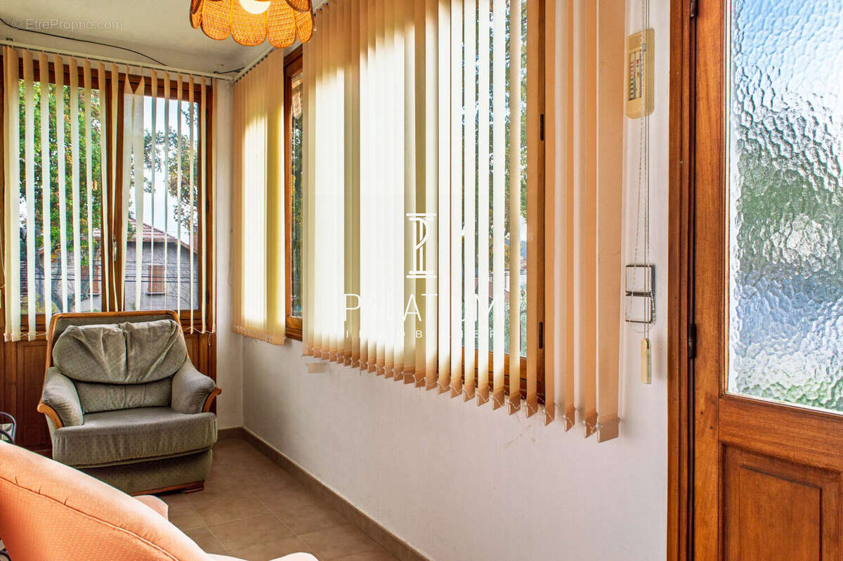 Maison à CHATEAU-ARNOUX-SAINT-AUBAN