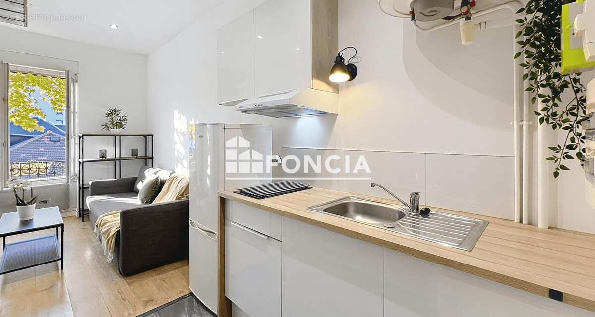 Appartement à LYON-8E