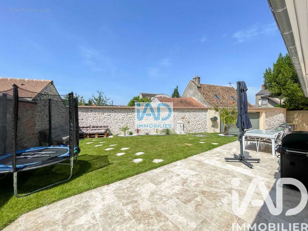 Maison 112 m² à Montlhery  - photo 4