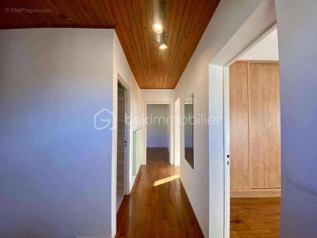 Maison à ARS-SUR-MOSELLE