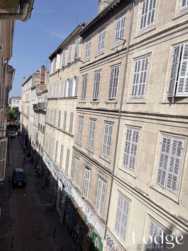 Appartement à MARSEILLE-6E