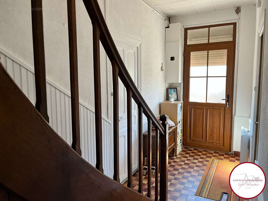 Maison à SAINT-AMAND-MONTROND