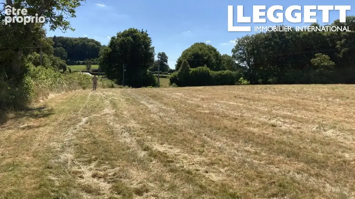 Terrain à vendre dans un joli village tranquille - photo 6