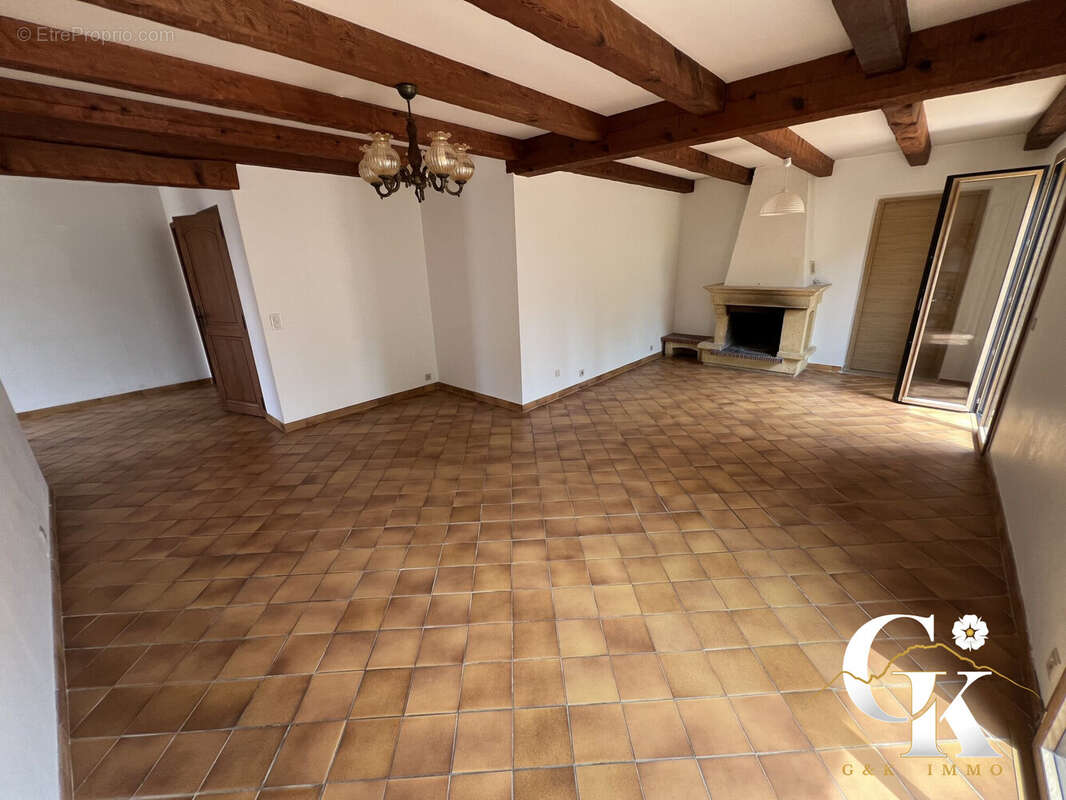 Maison 108 m² à Sanary-Sur-Mer  - photo 4