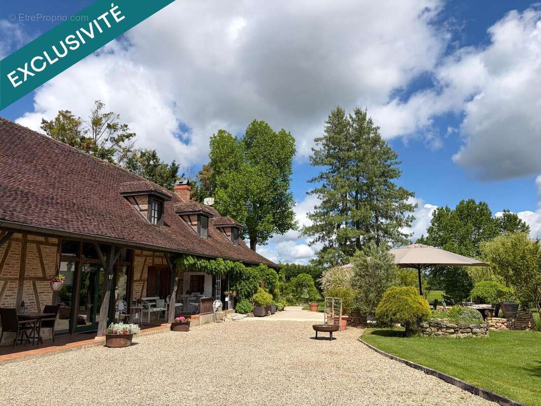 Photo 2 - Maison à LOUHANS