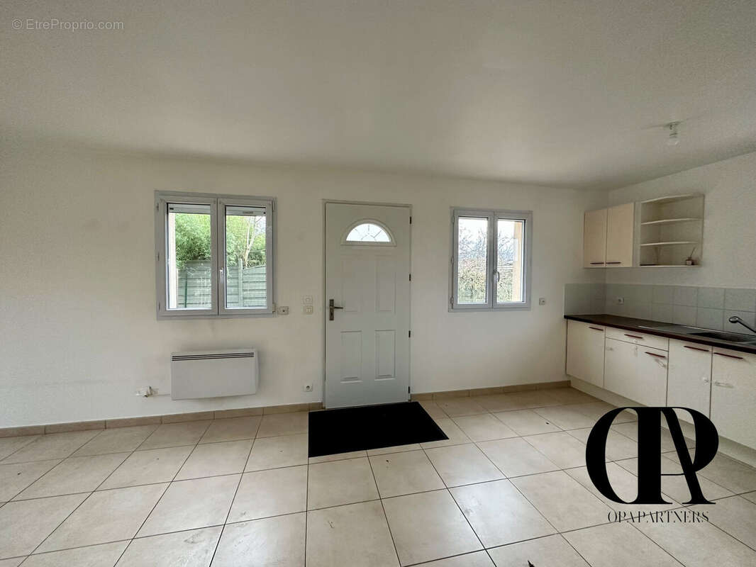 Maison à SAULX-LES-CHARTREUX