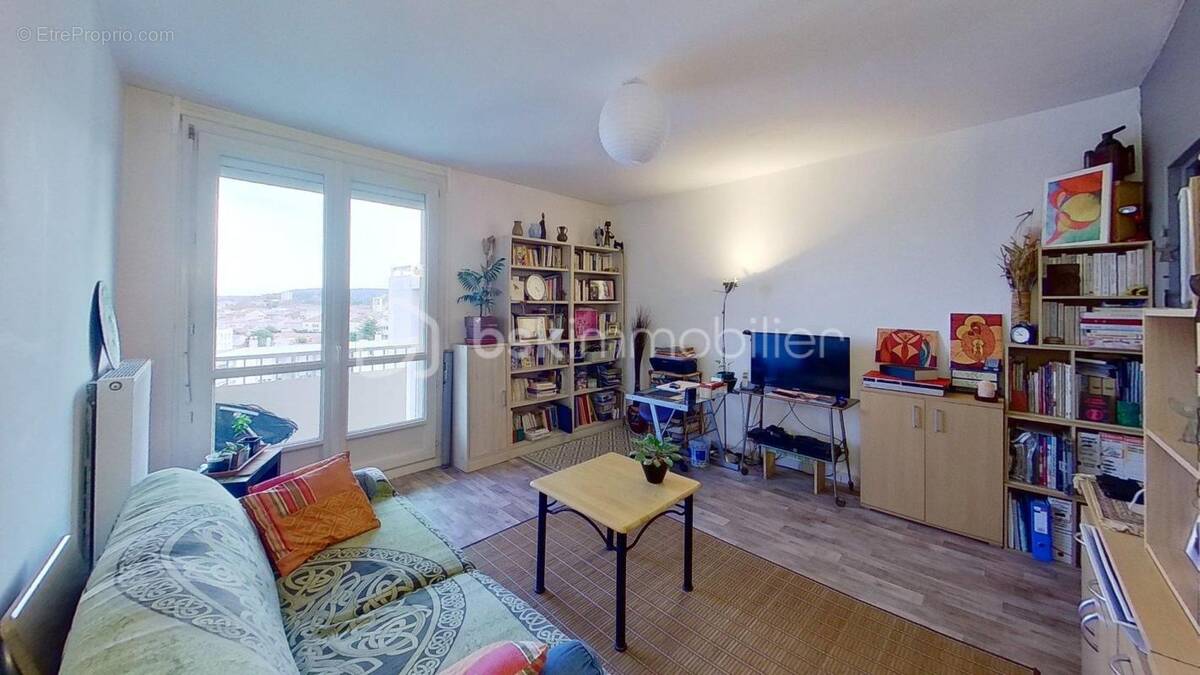 Appartement à MONTELIMAR