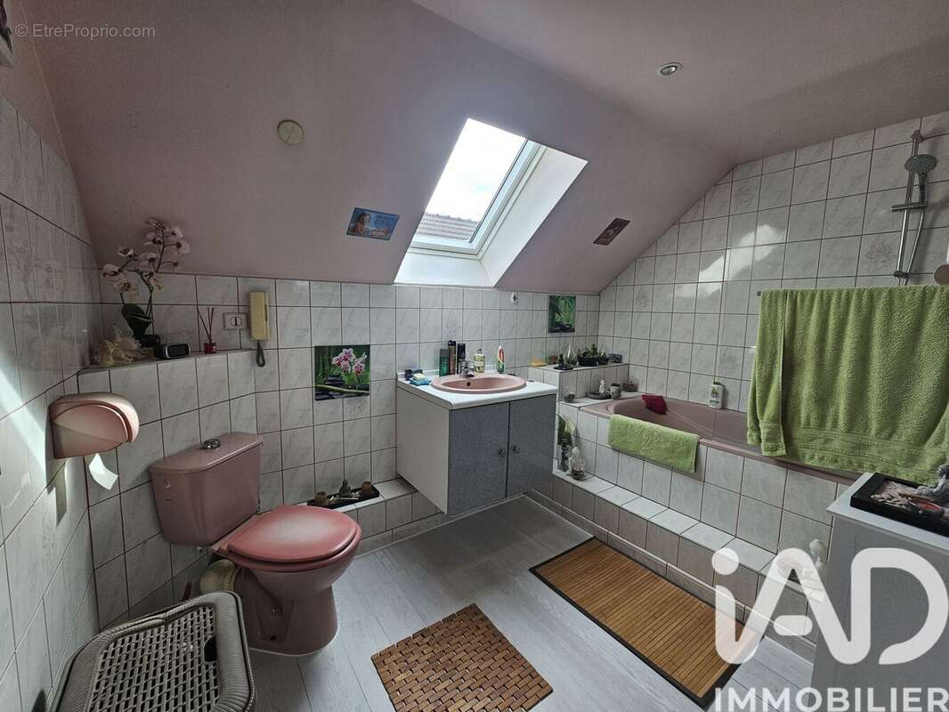 Photo 5 - Maison à QUINCY-VOISINS