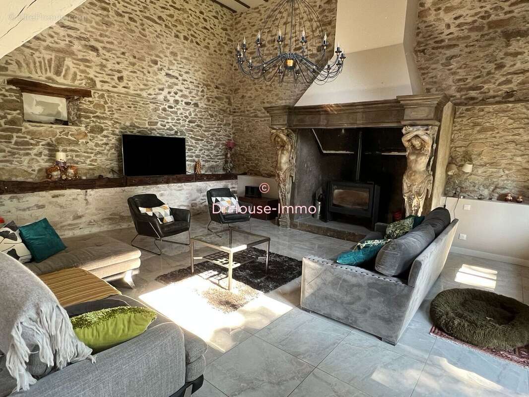 Maison à SAINT-DENIS